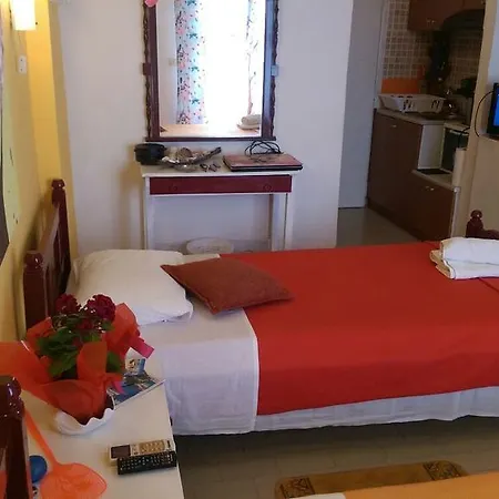 Sol E Mar Sea Side View