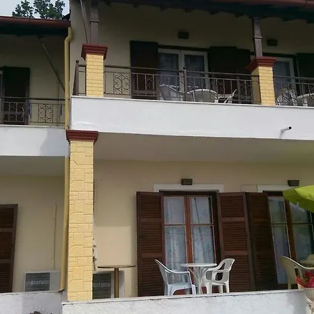 Sol E Mar Sea Side View