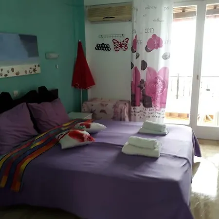 Sol E Mar Sea Side View *